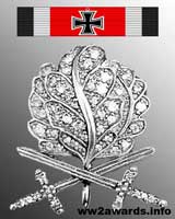 Дубовые листья с мечами и бриллиантами к Рыцарскому кресту фото